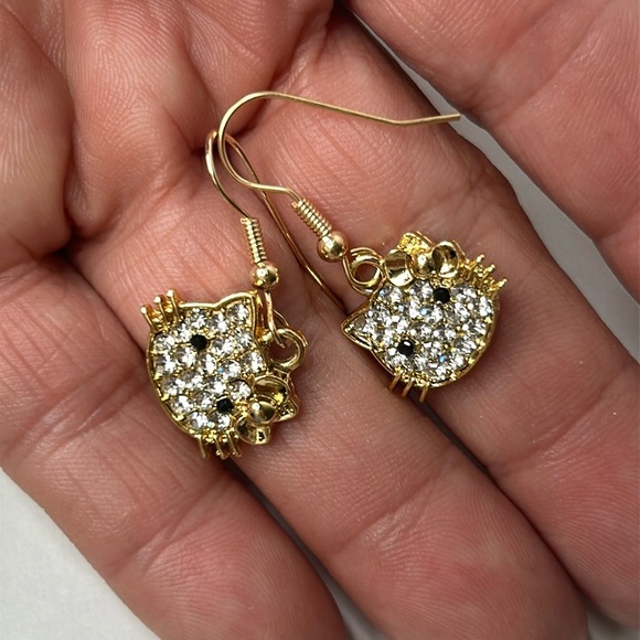 Hello Kitty Crystal Rhinestone Bling‎ Dangle Drop Gold Tone Earrings NEW - Picture 7 of 11